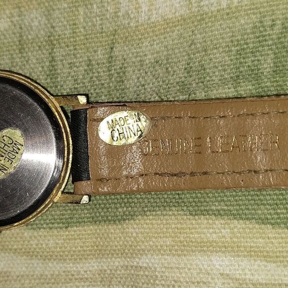 ⬇️⬇️⬇️Vintage Basketball Quartz Watch - Picture 6 of 7